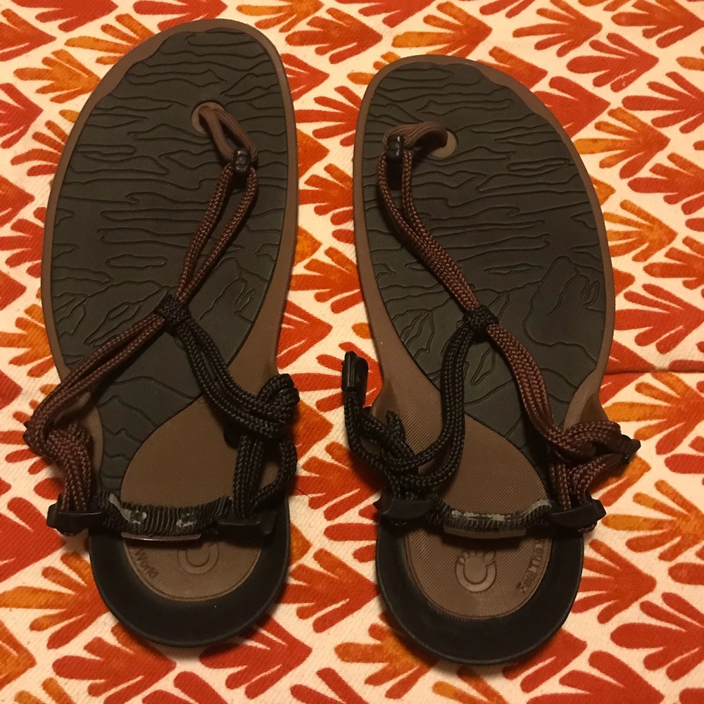 Xero Amuri Cloud Sandals